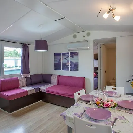 La Mimosa Кемпинг